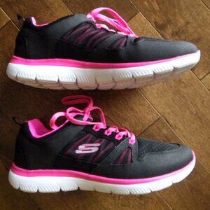 Sketchers Dual Light Women's Black Pink Memory Foam Air Cooled Light Size 10